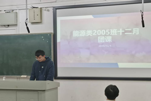 亚洲av