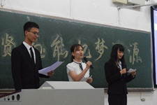 亚洲av